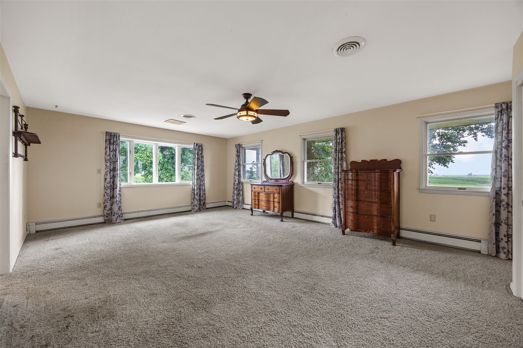 2209 44th Avenue Homestead IA 52236