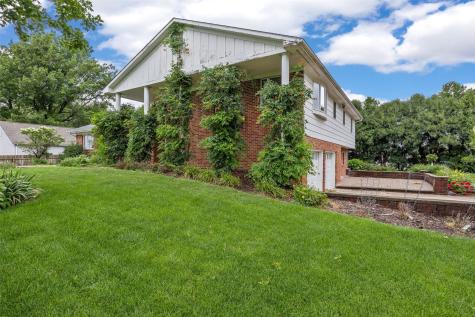 2209 44th Avenue Homestead IA 52236