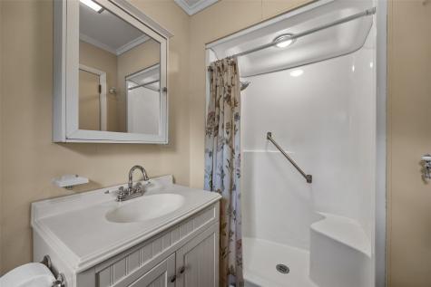 2209 44th Avenue Homestead IA 52236