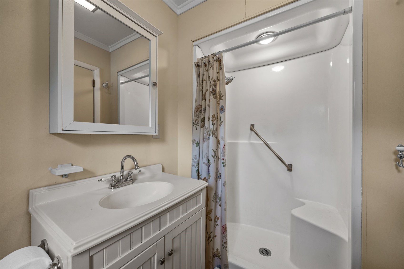 2209 44th Avenue Homestead IA 52236