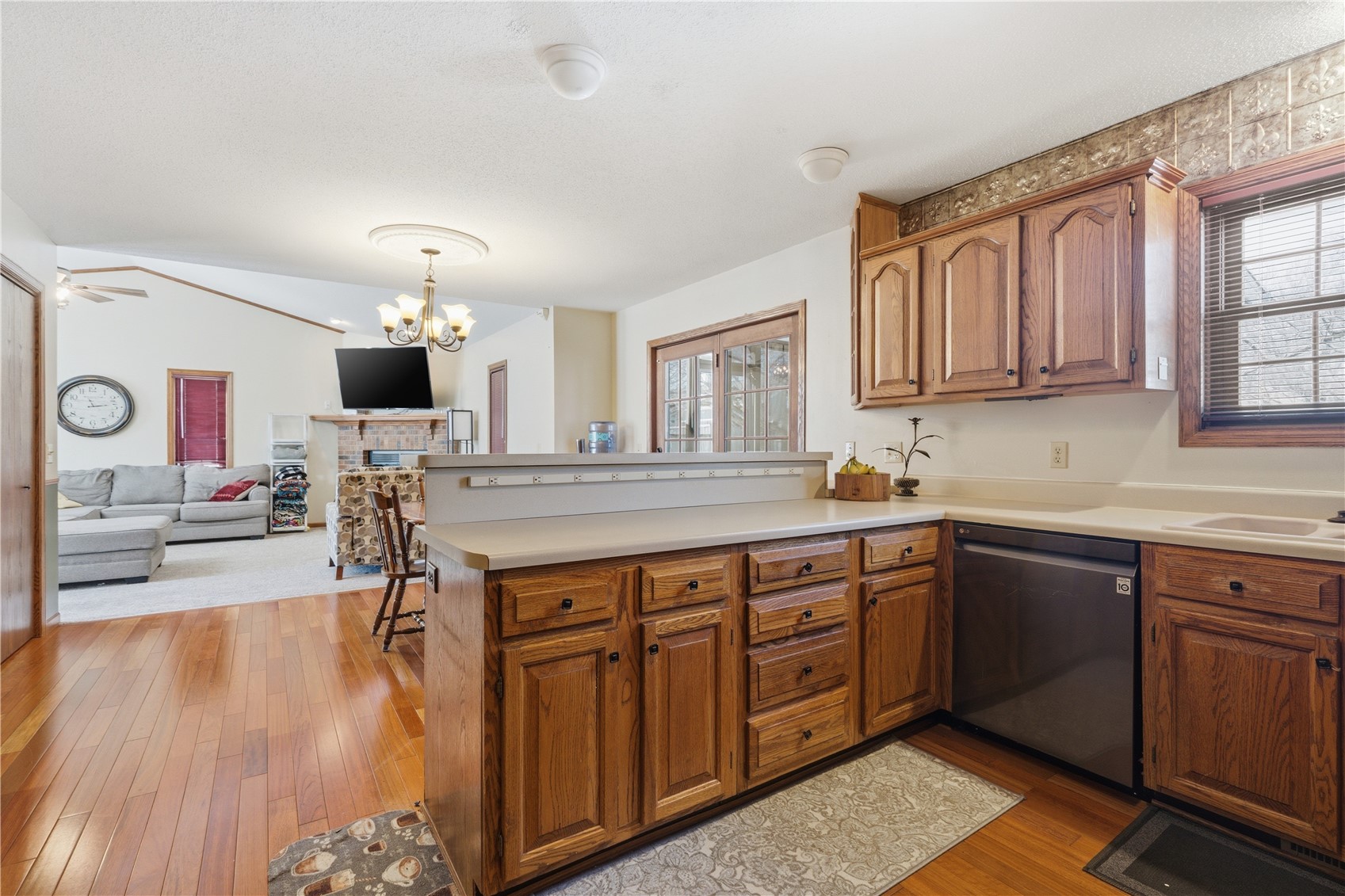 3010 Meadow Glen Street Marion IA 52302