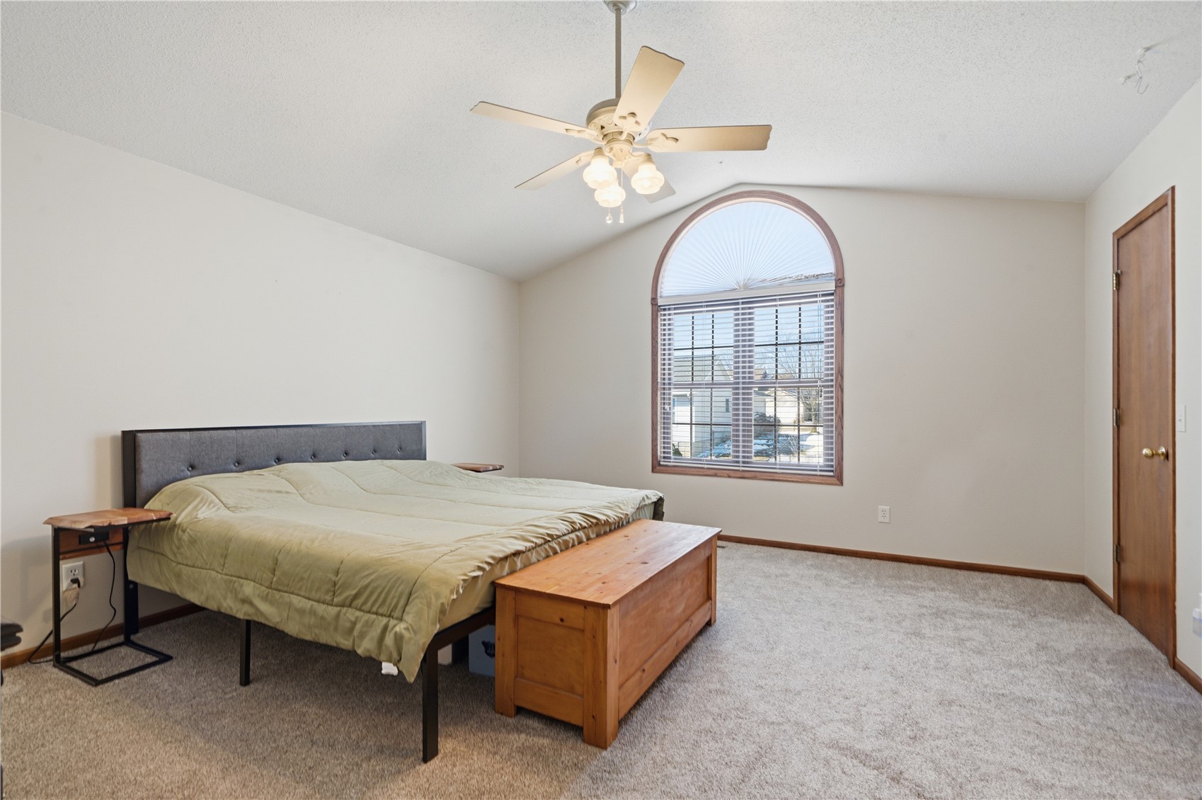 3010 Meadow Glen Street Marion IA 52302