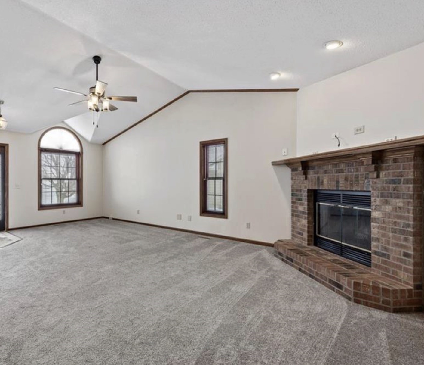 3010 Meadow Glen Street Marion IA 52302