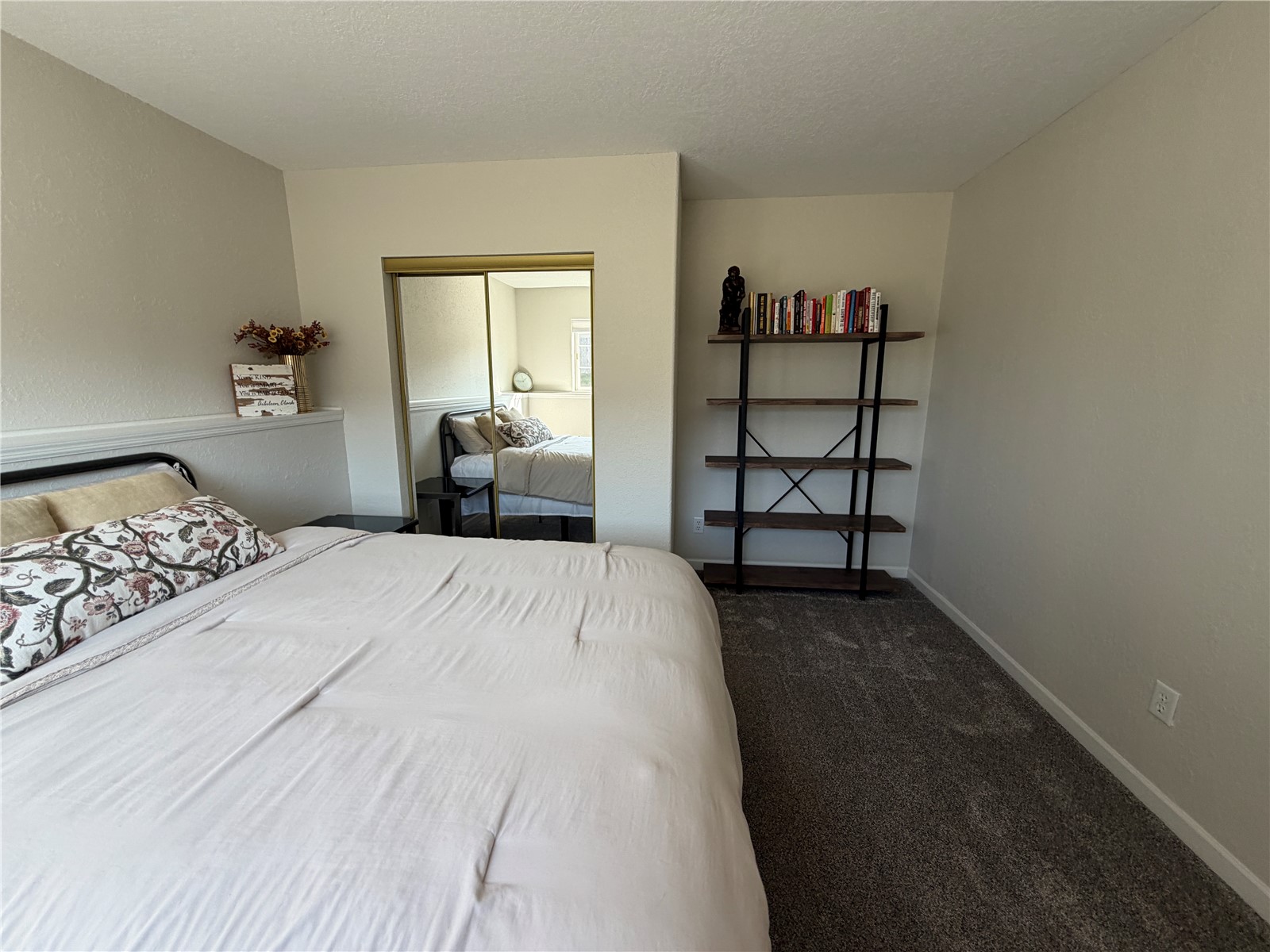 2105 First Avenue Marion IA 52302
