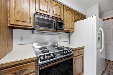 3180 24th Avenue Marion IA 52302