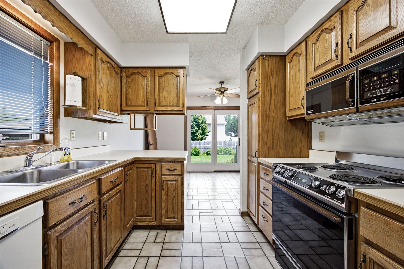 3180 24th Avenue Marion IA 52302