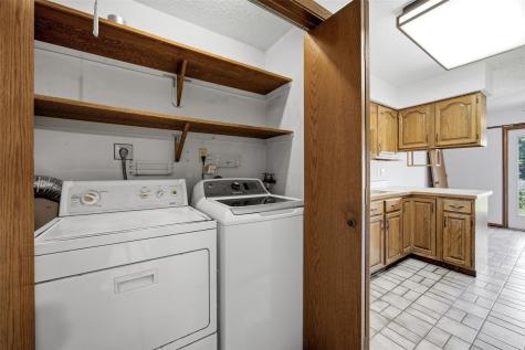 3180 24th Avenue Marion IA 52302