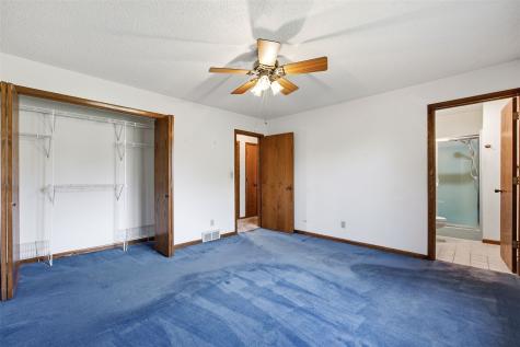 3180 24th Avenue Marion IA 52302