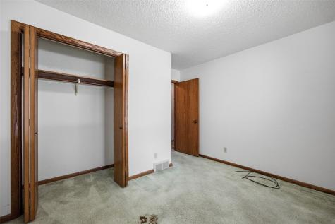 3180 24th Avenue Marion IA 52302
