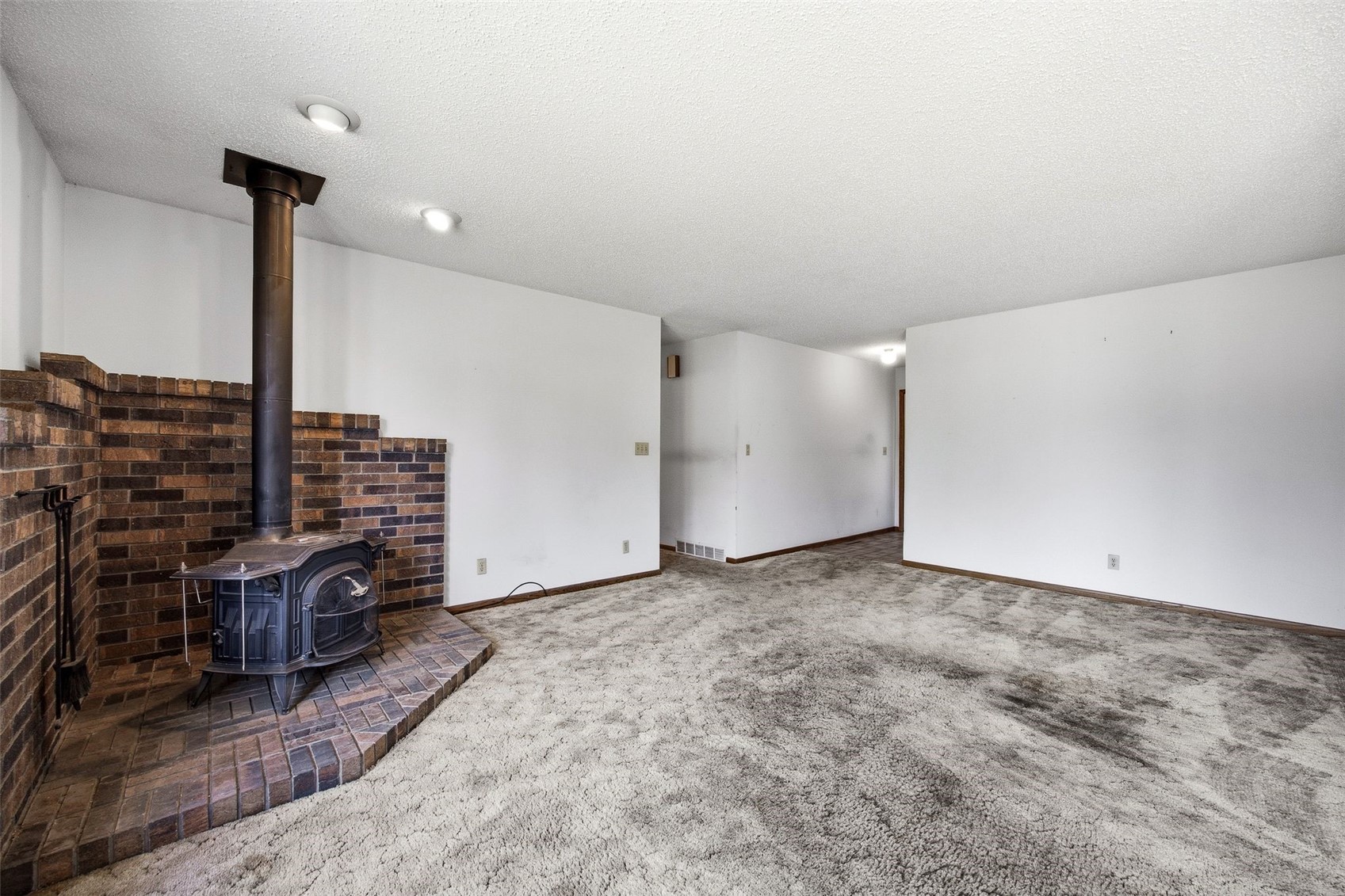3180 24th Avenue Marion IA 52302