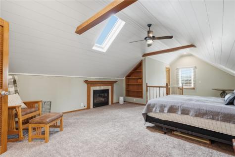 241 23rd Street Drive SE Cedar Rapids IA 52403