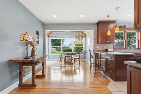 241 23rd Street Drive SE Cedar Rapids IA 52403