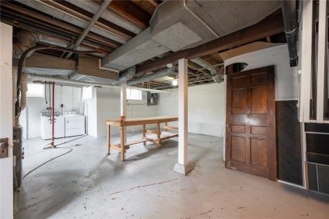 2445 5th Avenue SE Cedar Rapids IA 52403