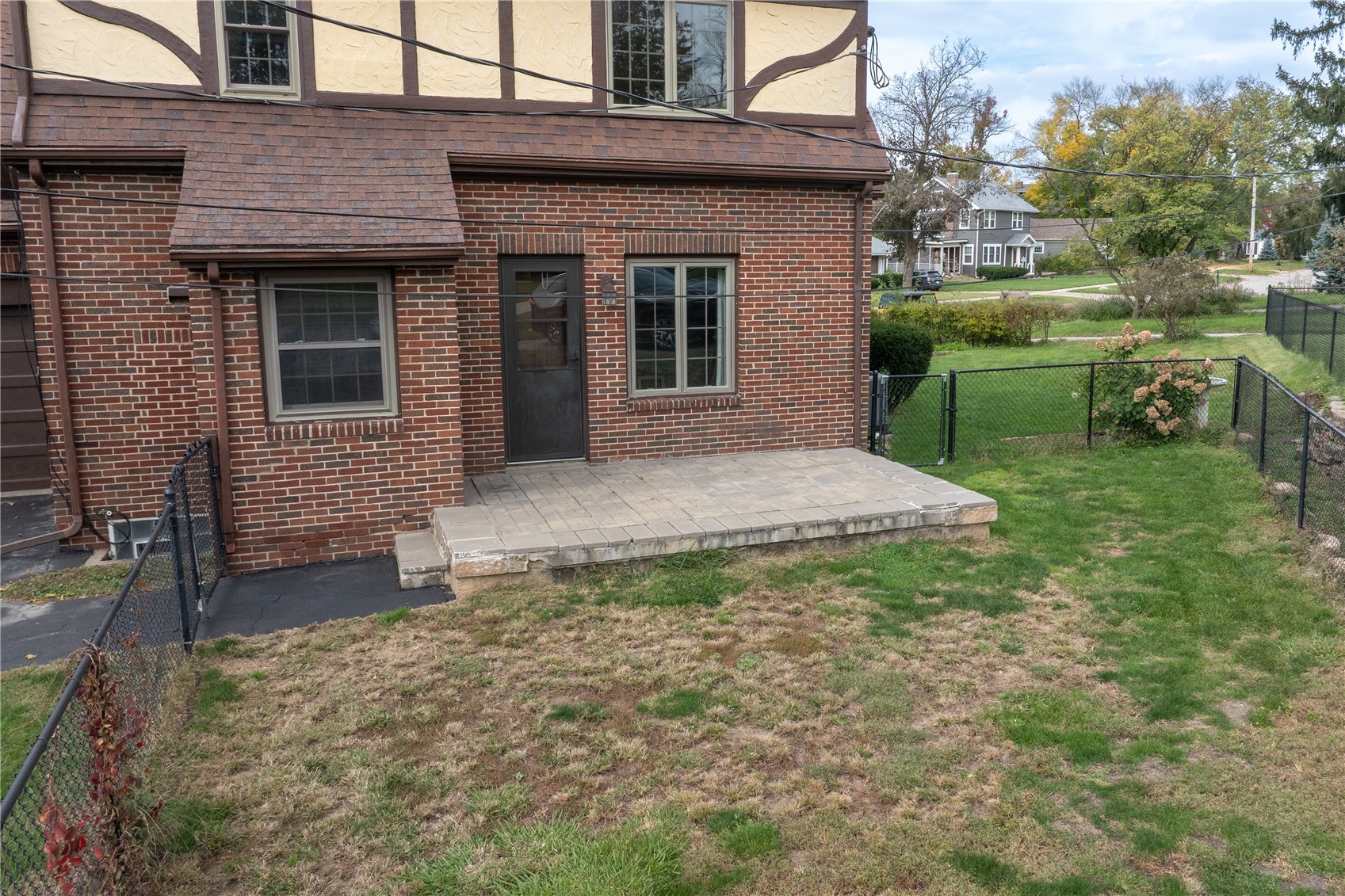 2445 5th Avenue SE Cedar Rapids IA 52403