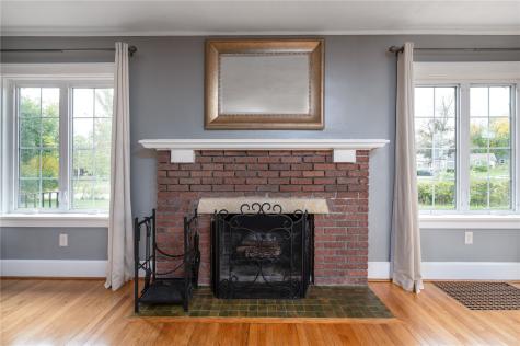 2445 5th Avenue SE Cedar Rapids IA 52403