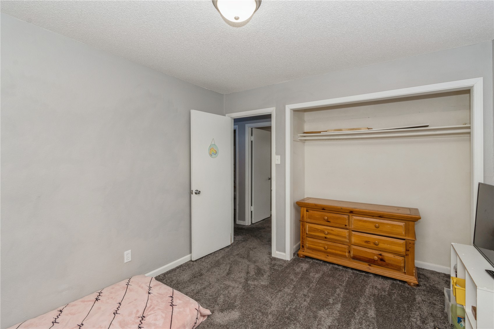 281 Jacolyn Drive NW Cedar Rapids IA 52405