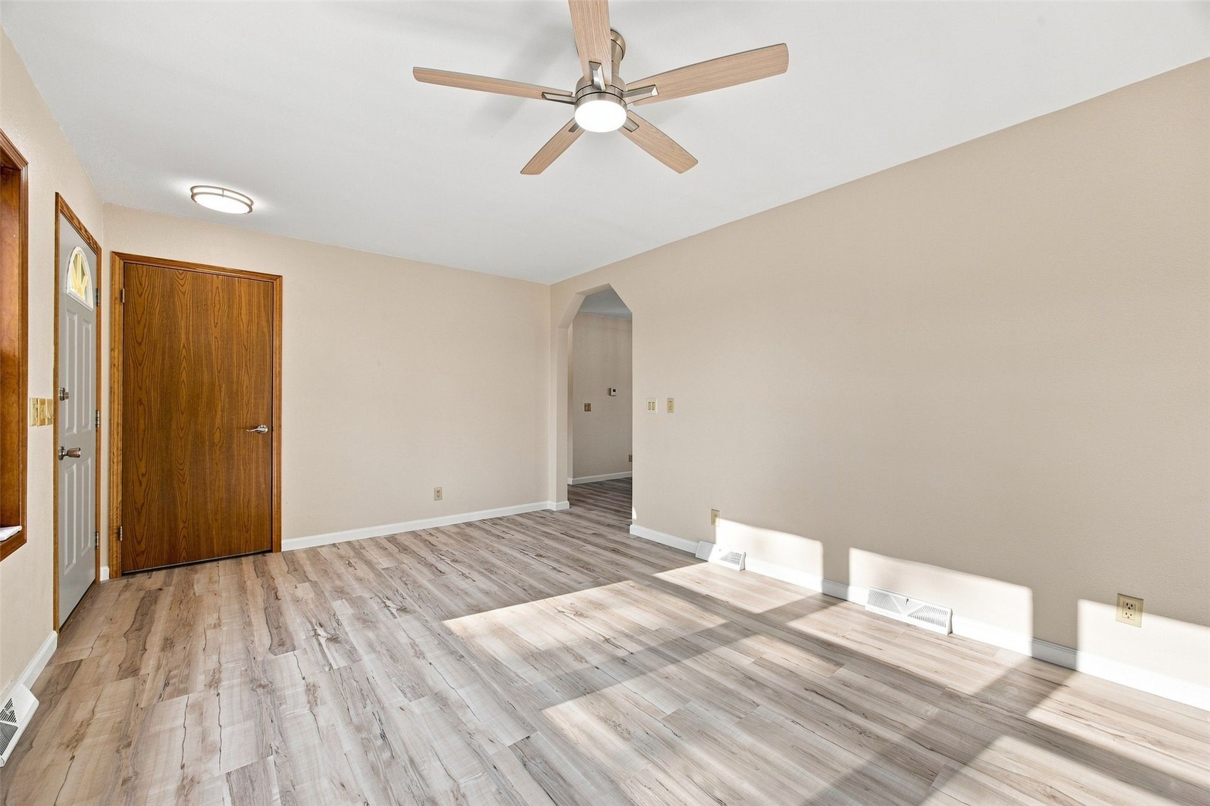 100 Clinton Street Palo IA 52324