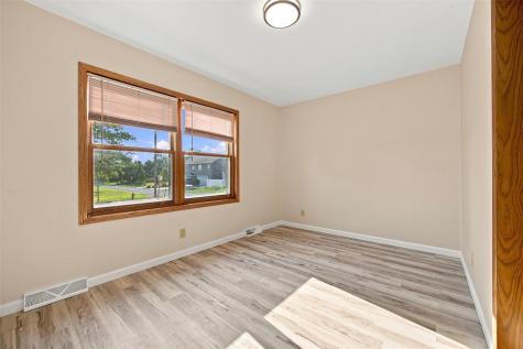 100 Clinton Street Palo IA 52324