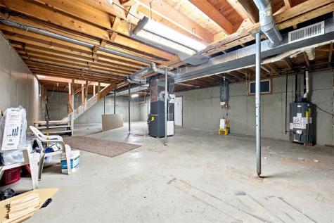 100 Clinton Street Palo IA 52324