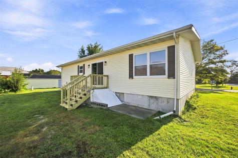 100 Clinton Street Palo IA 52324