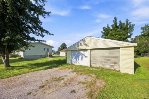 100 Clinton Street Palo IA 52324