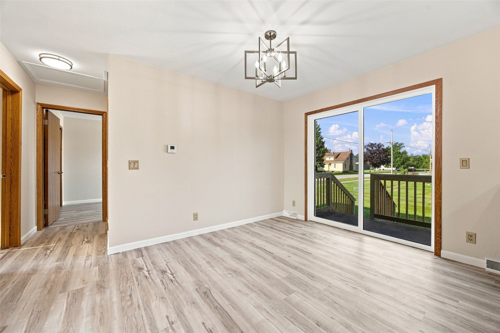 100 Clinton Street Palo IA 52324