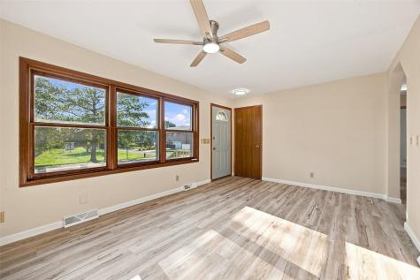 100 Clinton Street Palo IA 52324