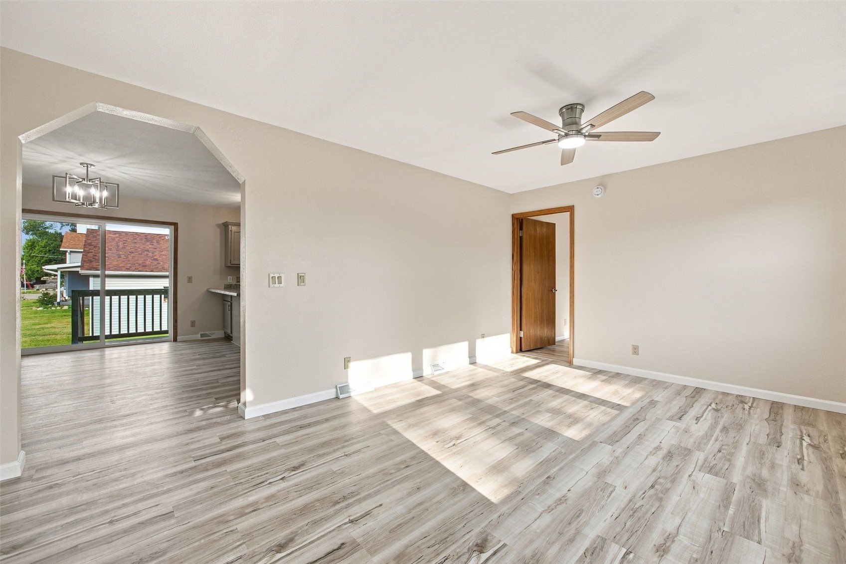 100 Clinton Street Palo IA 52324