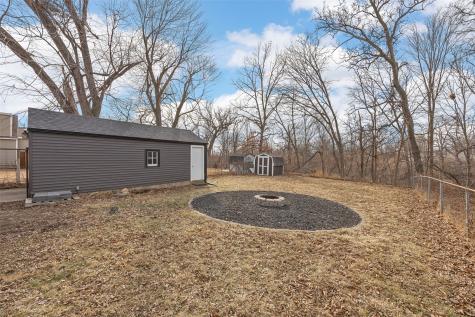 1121 23rd Street SE Cedar Rapids IA 52403