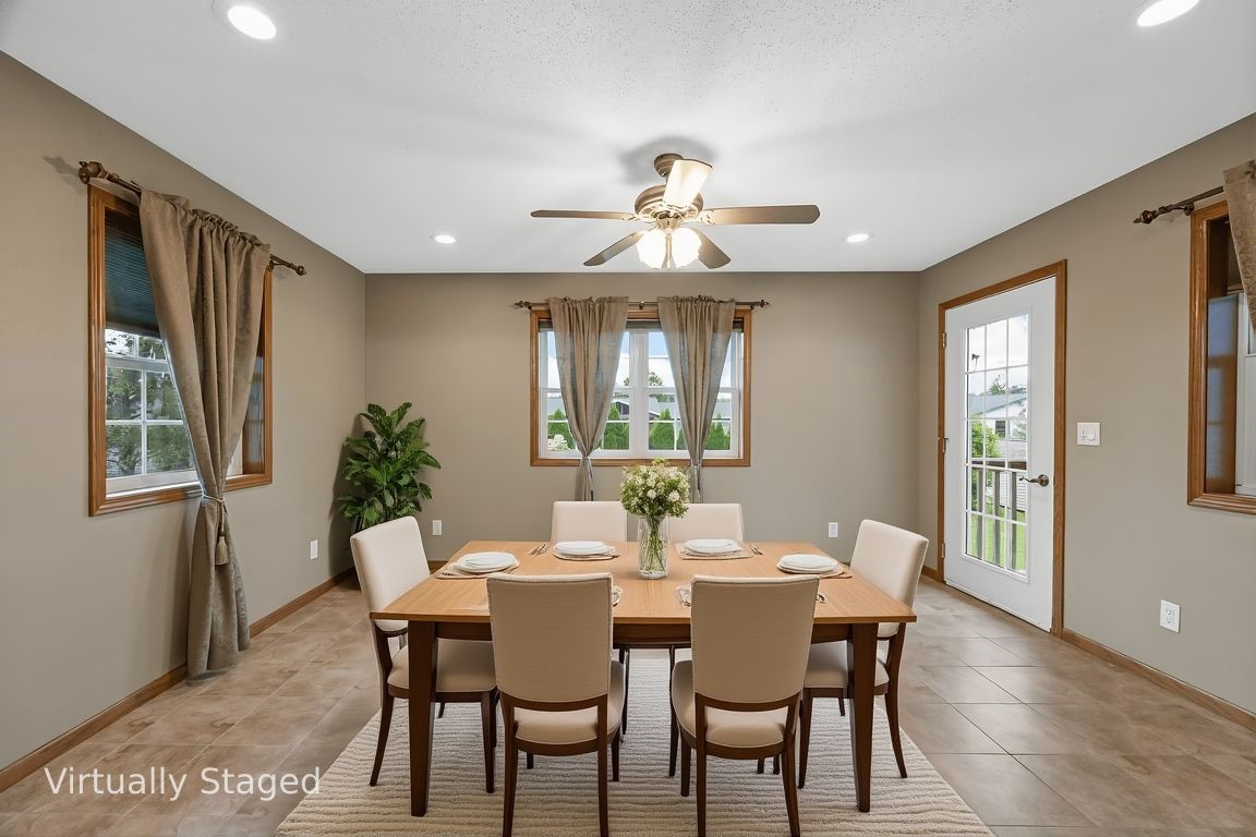 401 Denise Drive Palo IA 52324