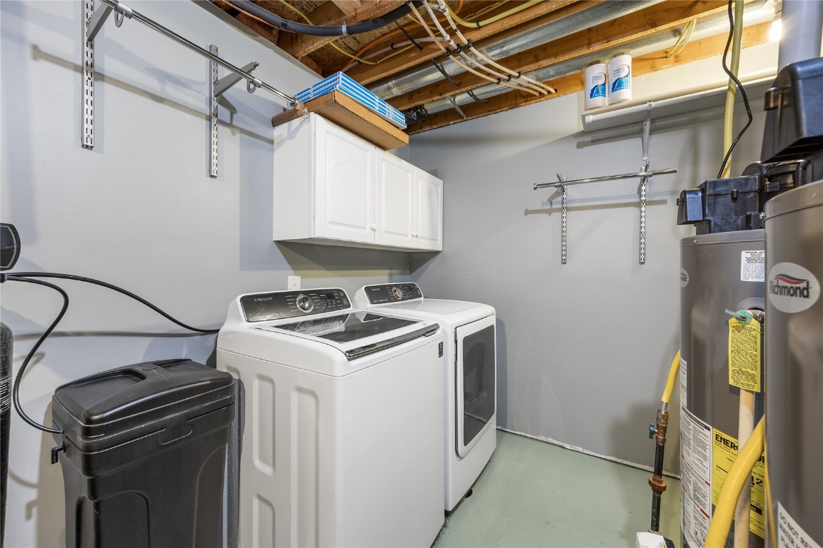 401 Denise Drive Palo IA 52324