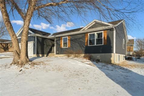 705 Deerfield Drive Marion IA 52302