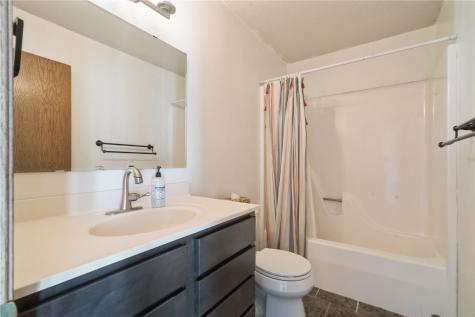 705 Deerfield Drive Marion IA 52302