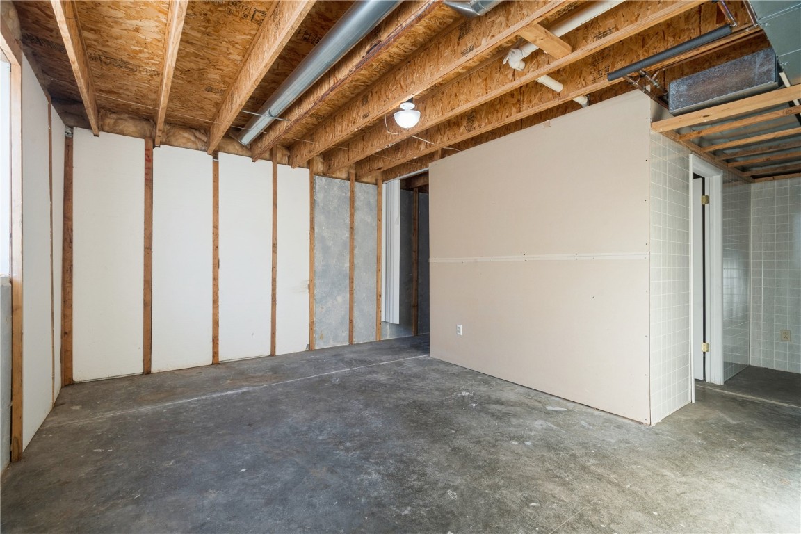 705 Deerfield Drive Marion IA 52302