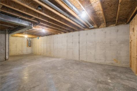 705 Deerfield Drive Marion IA 52302