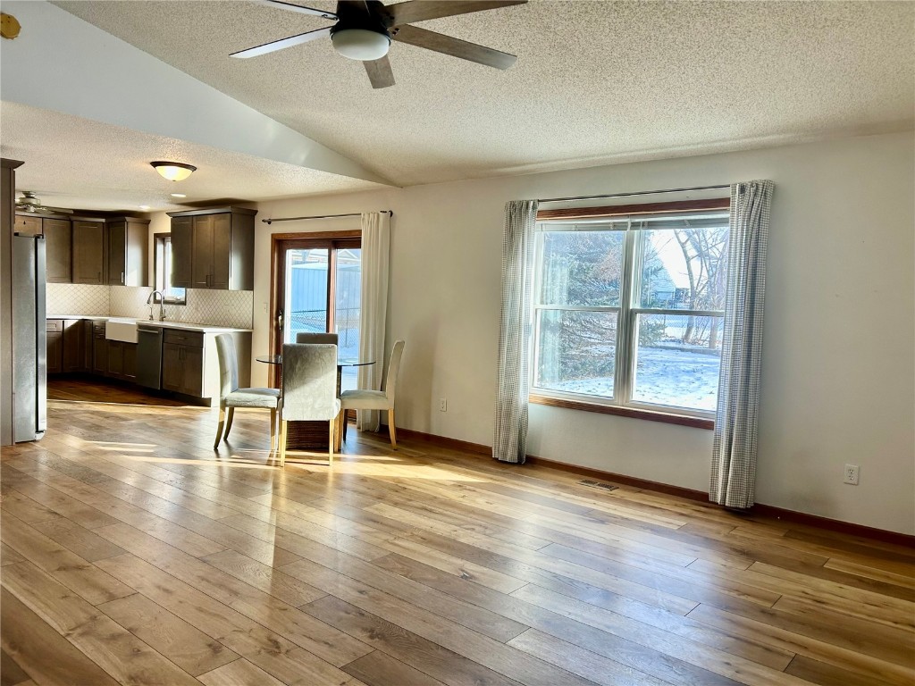 705 Deerfield Drive Marion IA 52302
