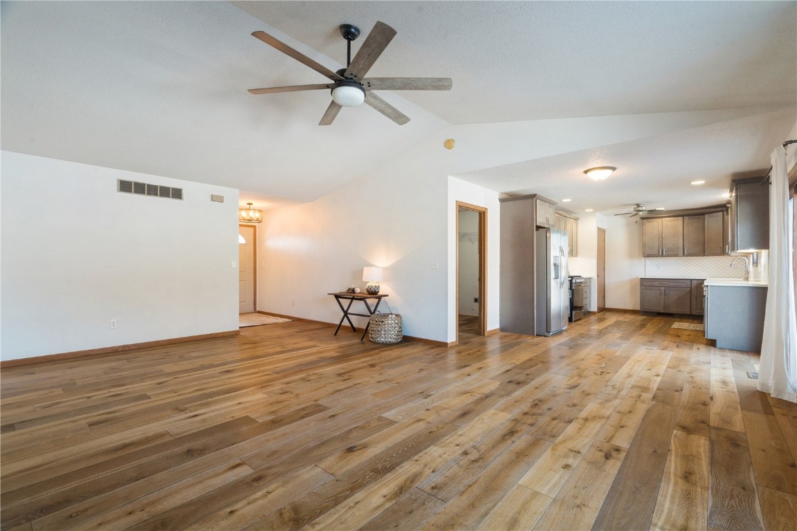 705 Deerfield Drive Marion IA 52302