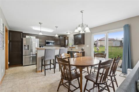 5645 Prairie Hill Court Marion IA 52302