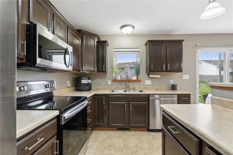 5645 Prairie Hill Court Marion IA 52302