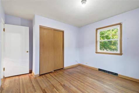 3712 Center Point Road NE Cedar Rapids IA 52402