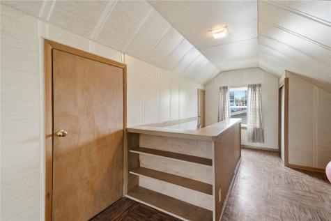 3712 Center Point Road NE Cedar Rapids IA 52402