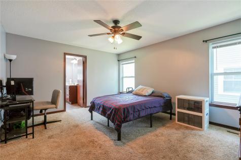 1235 N Street SW Cedar Rapids IA 52404