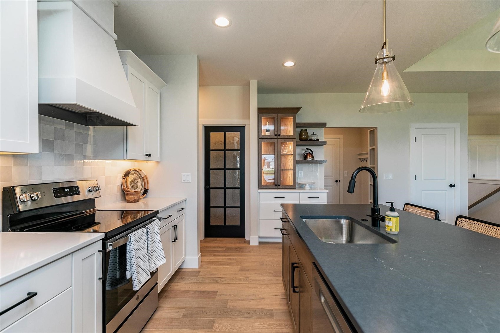 8750 Yeager Lane NE Cedar Rapids IA 52402