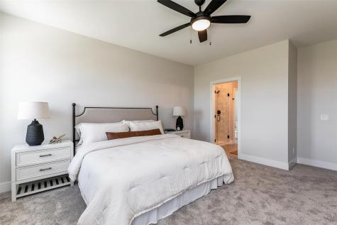 8750 Yeager Lane NE Cedar Rapids IA 52402