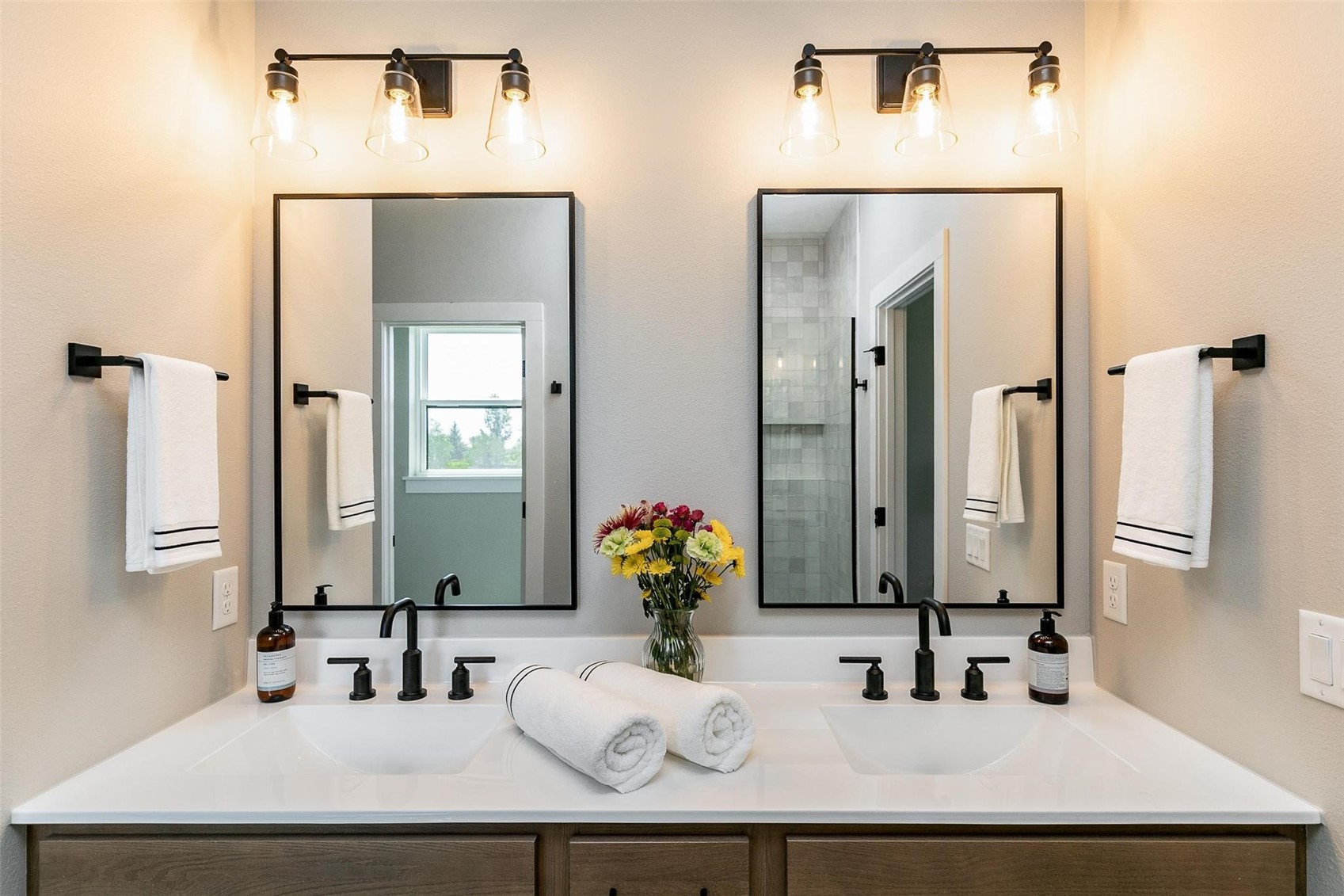8750 Yeager Lane NE Cedar Rapids IA 52402
