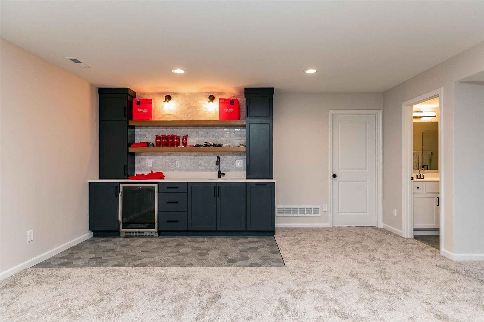 8750 Yeager Lane NE Cedar Rapids IA 52402