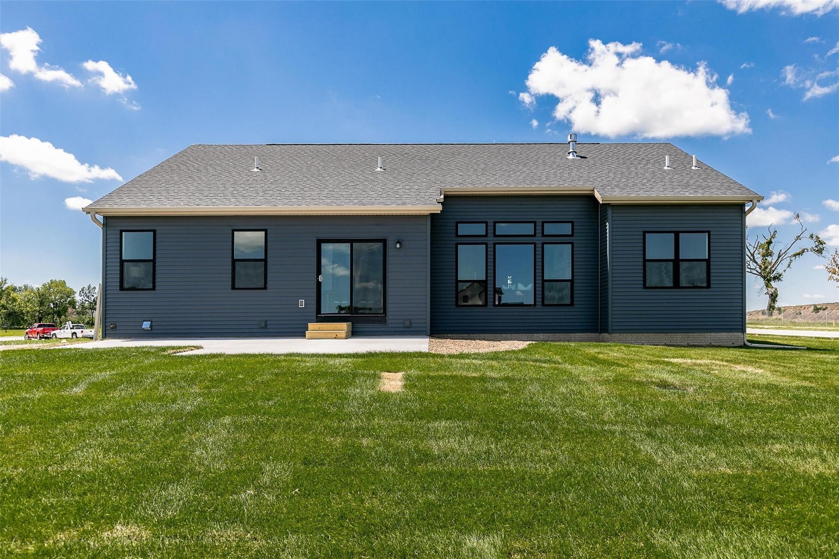 8750 Yeager Lane NE Cedar Rapids IA 52402
