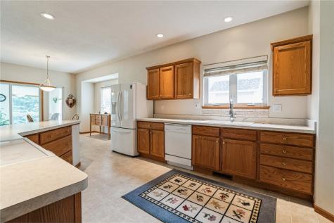 6405 Cakebread Court Marion IA 52302