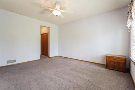 6405 Cakebread Court Marion IA 52302