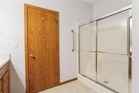 6405 Cakebread Court Marion IA 52302